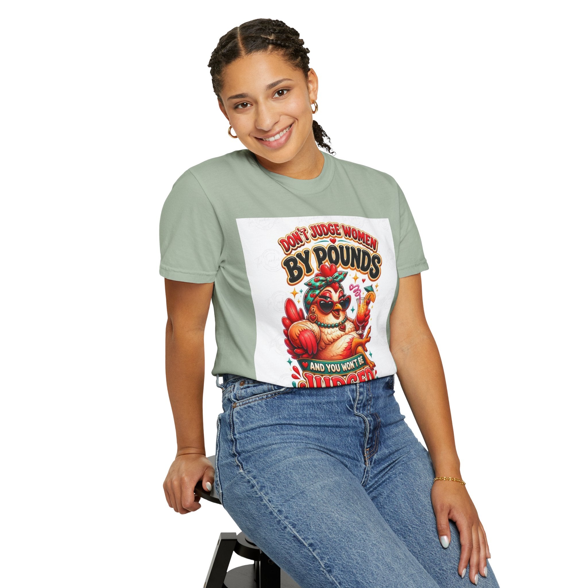 T-Shirt — "Don’t Judge Women By Pounds" Vintage Turkey Thanksgiving Tee