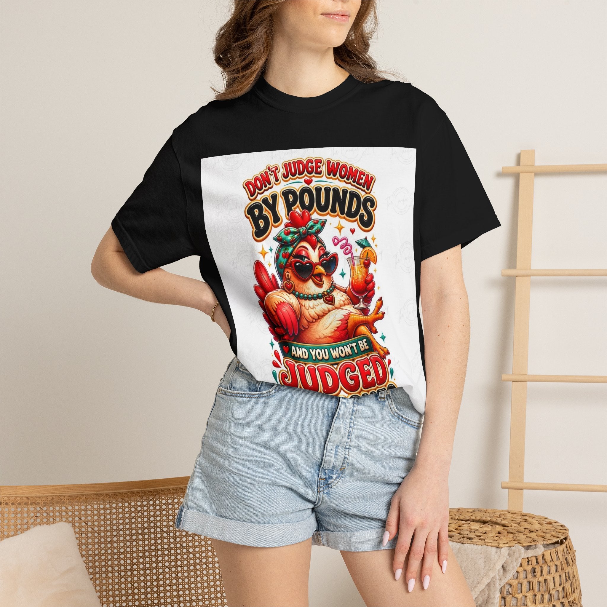 T-Shirt — "Don’t Judge Women By Pounds" Vintage Turkey Thanksgiving Tee