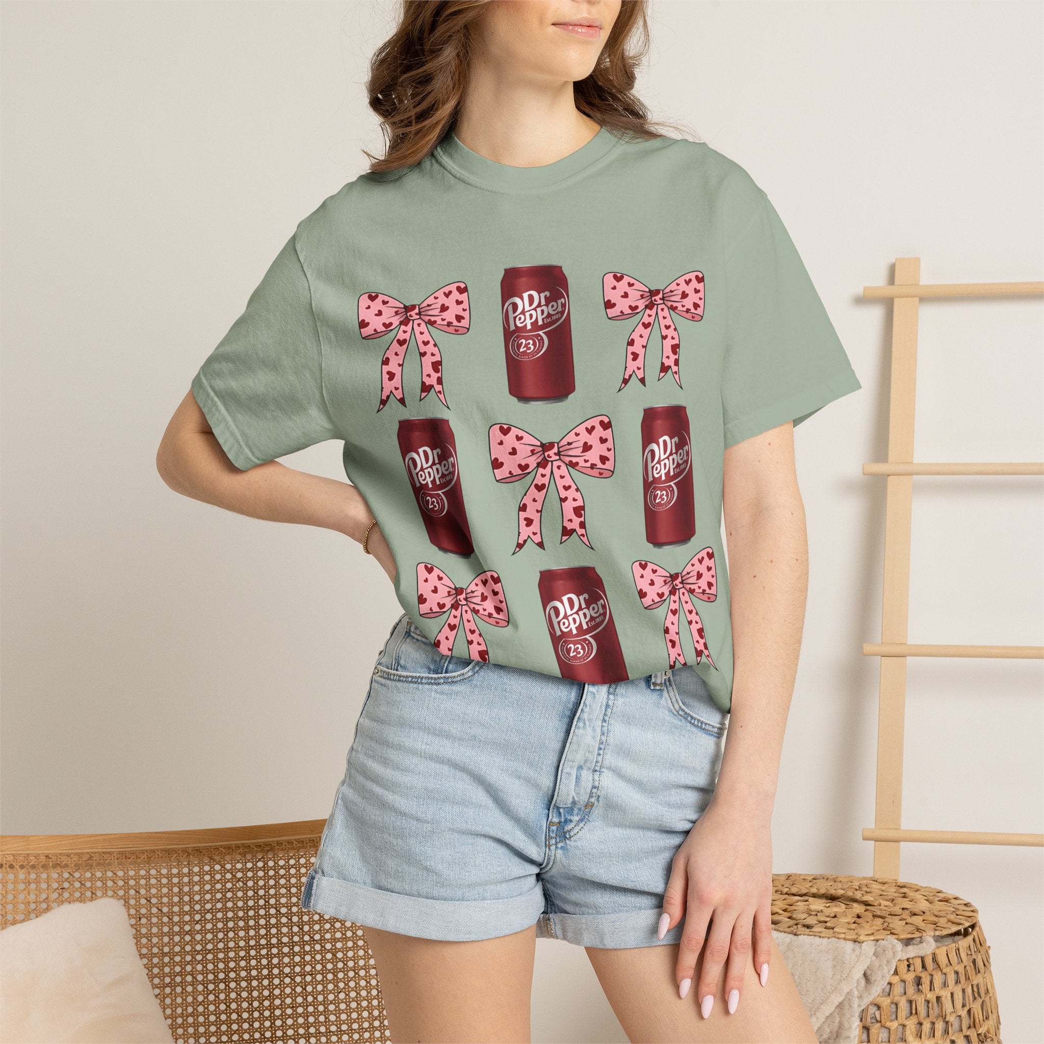 Dr Pepper Cans & Pink Polka Dot Bows T-Shirt